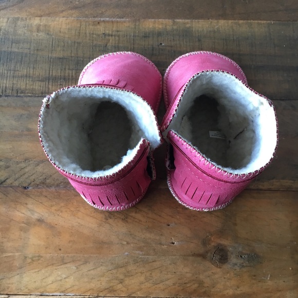 Baby Girl Pink Fringe Ugg Inspired Boot - Picture 4 of 6